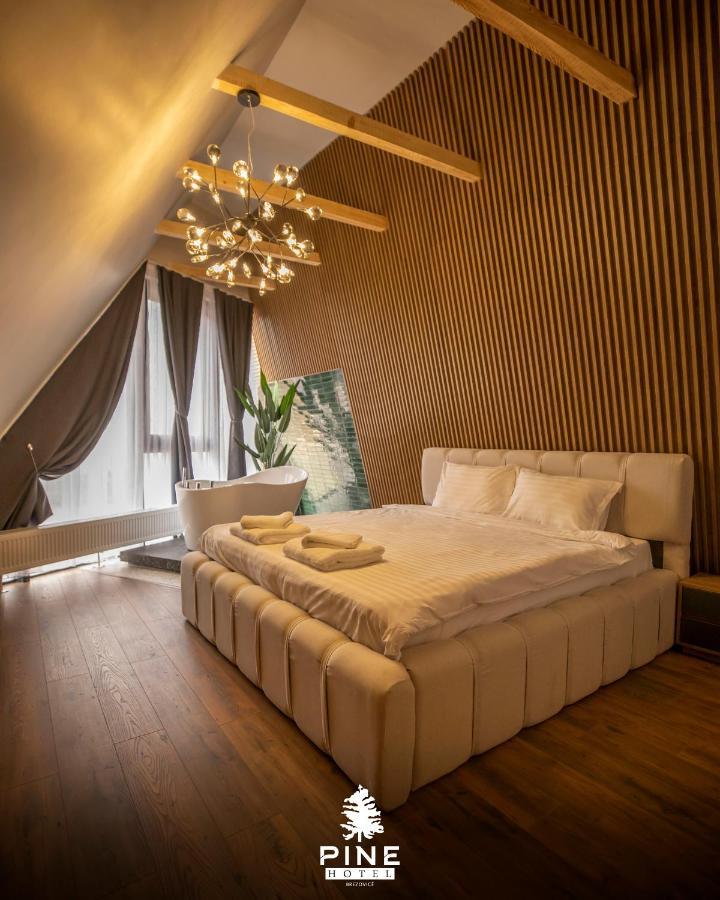 Pine Villas Brezovice Extérieur photo